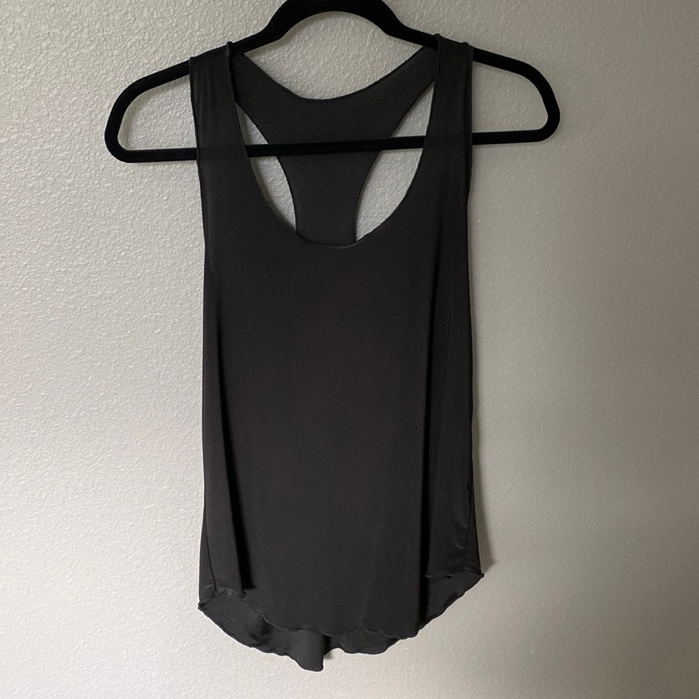 Onzie Glossy Tank Top